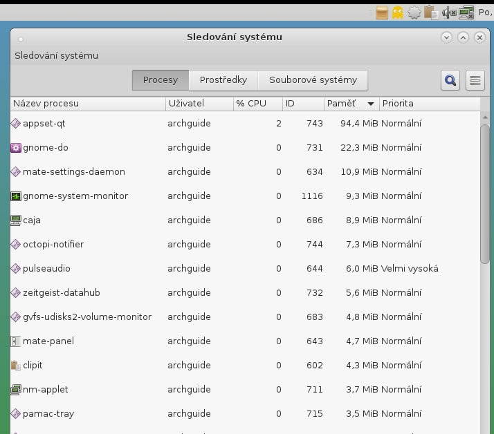 Arch: další DE a WM, spotřeba systémových prostředků