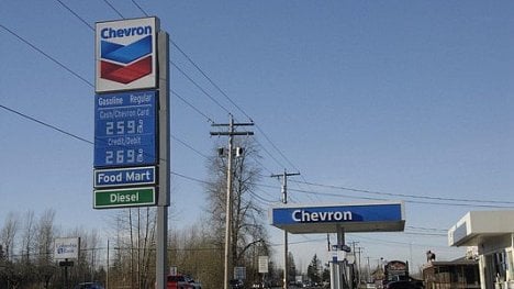 Náhledový obrázek - Chevron kupuje rivala Anadarko Petroleum, v akciích a hotovosti zaplatí 33 miliard dolarů