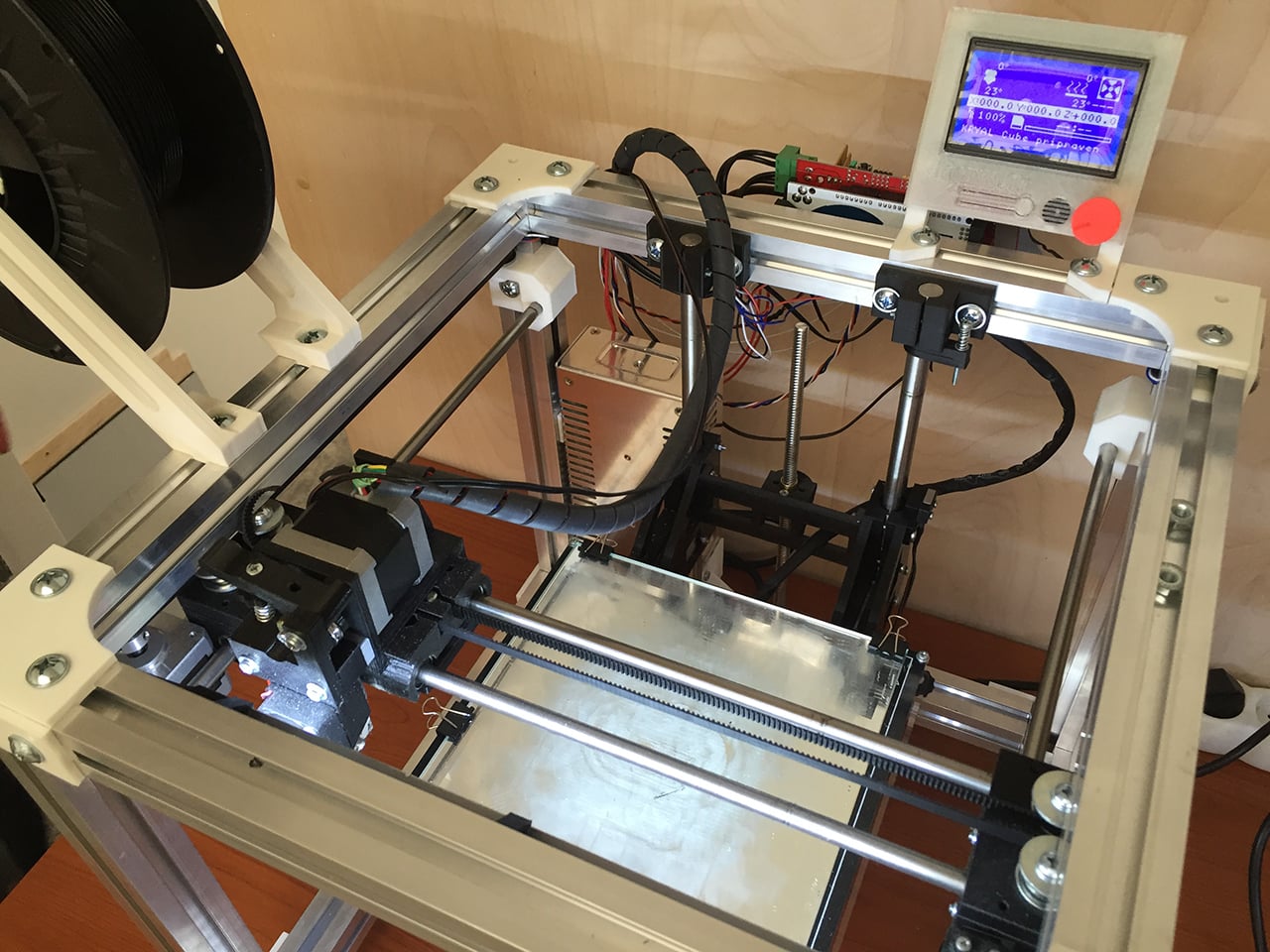 3D tiskárna KRYAL Cube.