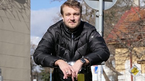 Náhledový obrázek - Jak skončila sharingová firma re.volt? Milionové ztráty a minimální zisk pro investory, kteří si od firmy koupili koloběžky nebo skútry