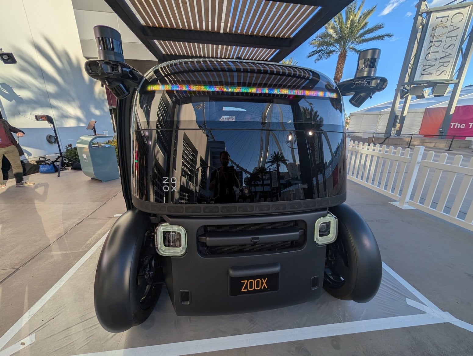 Autonomní auto a taxi Zoox