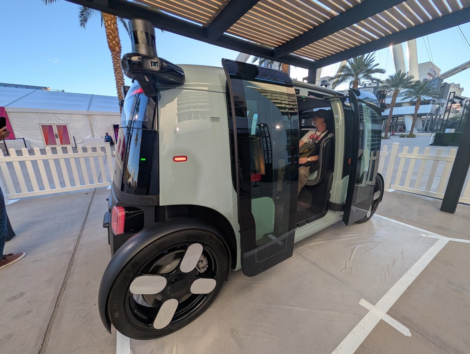 Autonomní auto a taxi Zoox