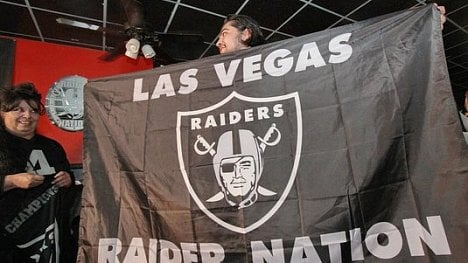 Náhledový obrázek - Město hazardu a sportu. Las Vegas přilákalo americký fotbal i na veřejné peníze