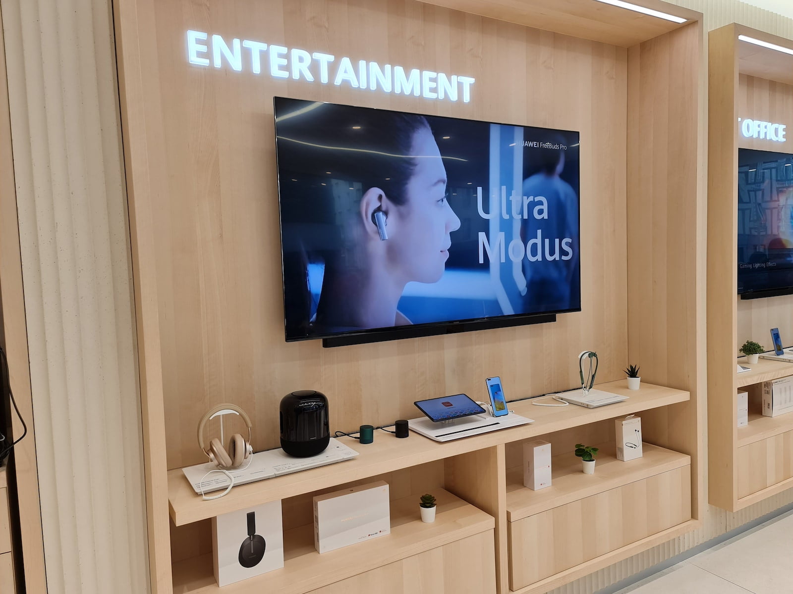 Obchod Huawei Flagship Store ve Vídni