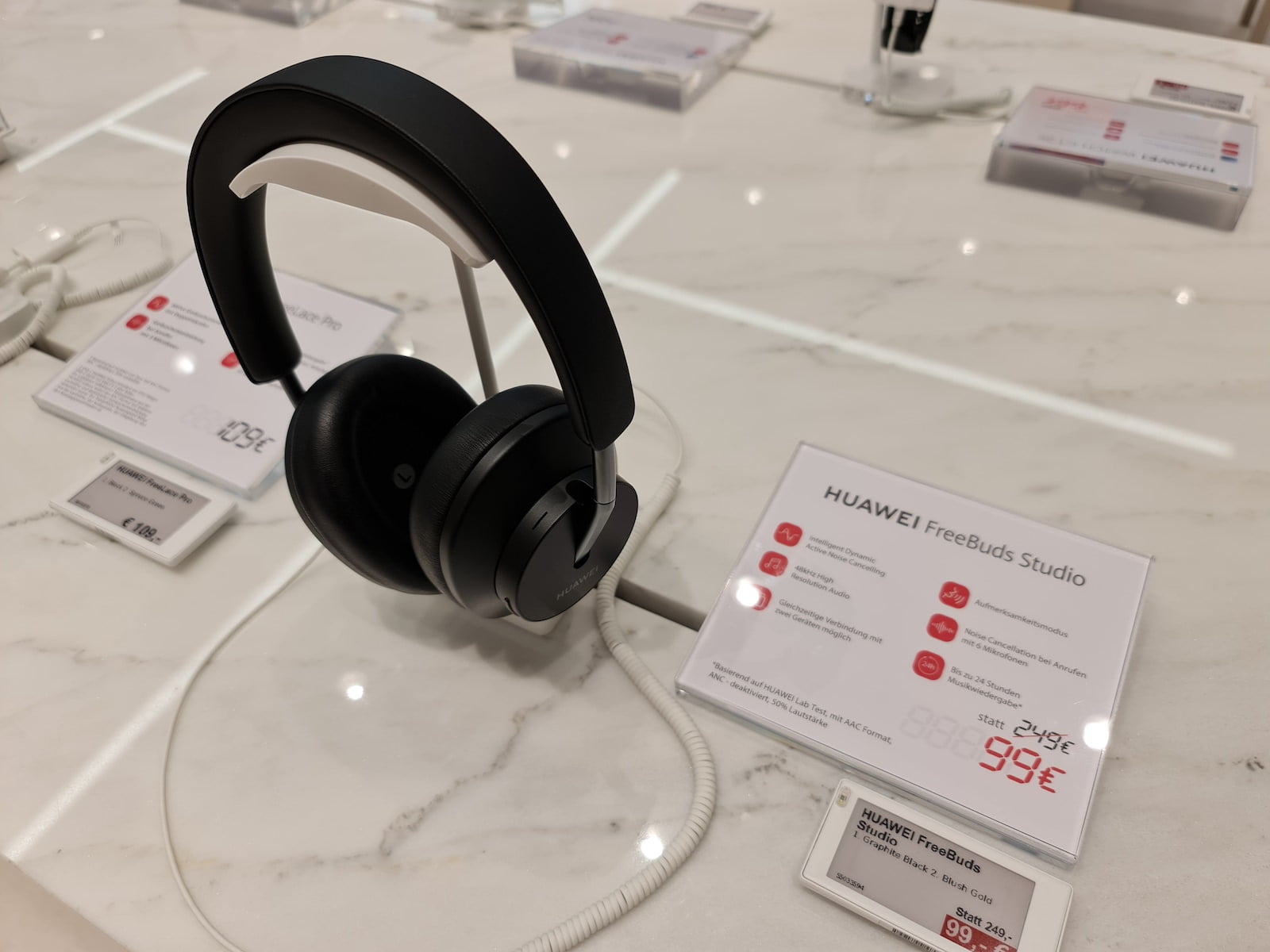 Obchod Huawei Flagship Store ve Vídni