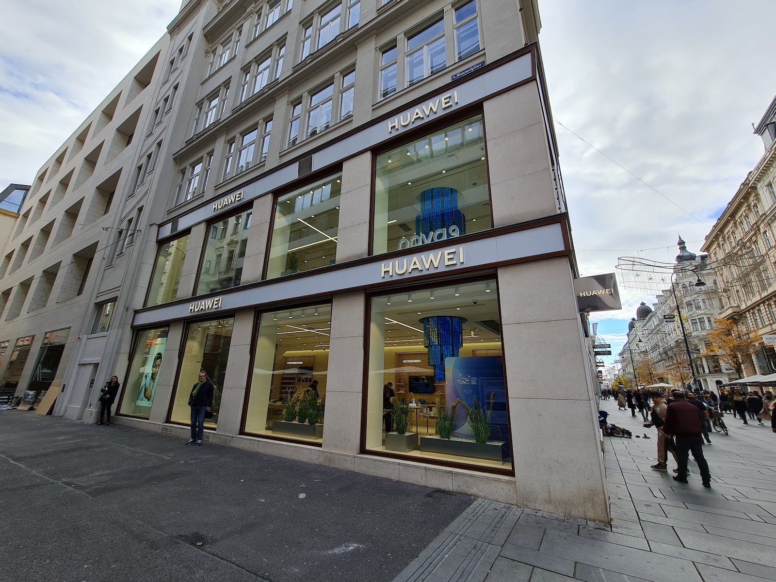 Obchod Huawei Flagship Store ve Vídni