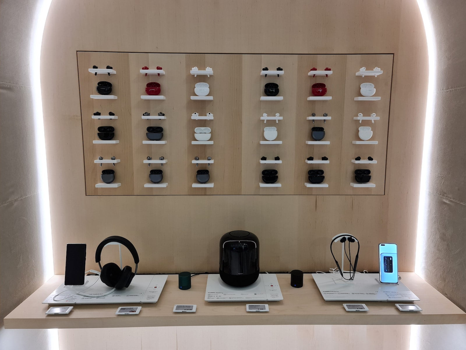 Obchod Huawei Flagship Store ve Vídni