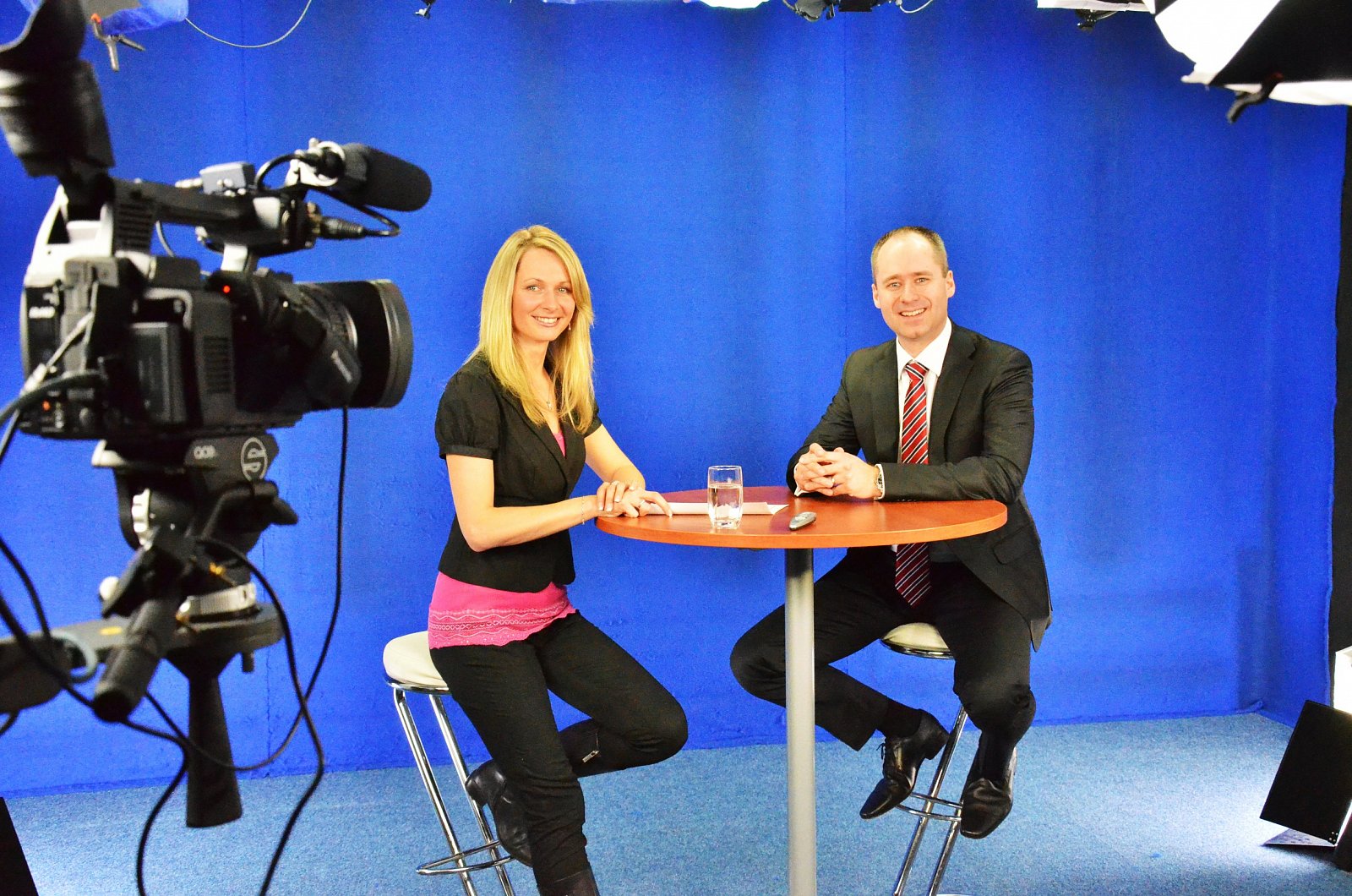 Podívejte se na fotky z natáčení prvních dílů nového Videobizu