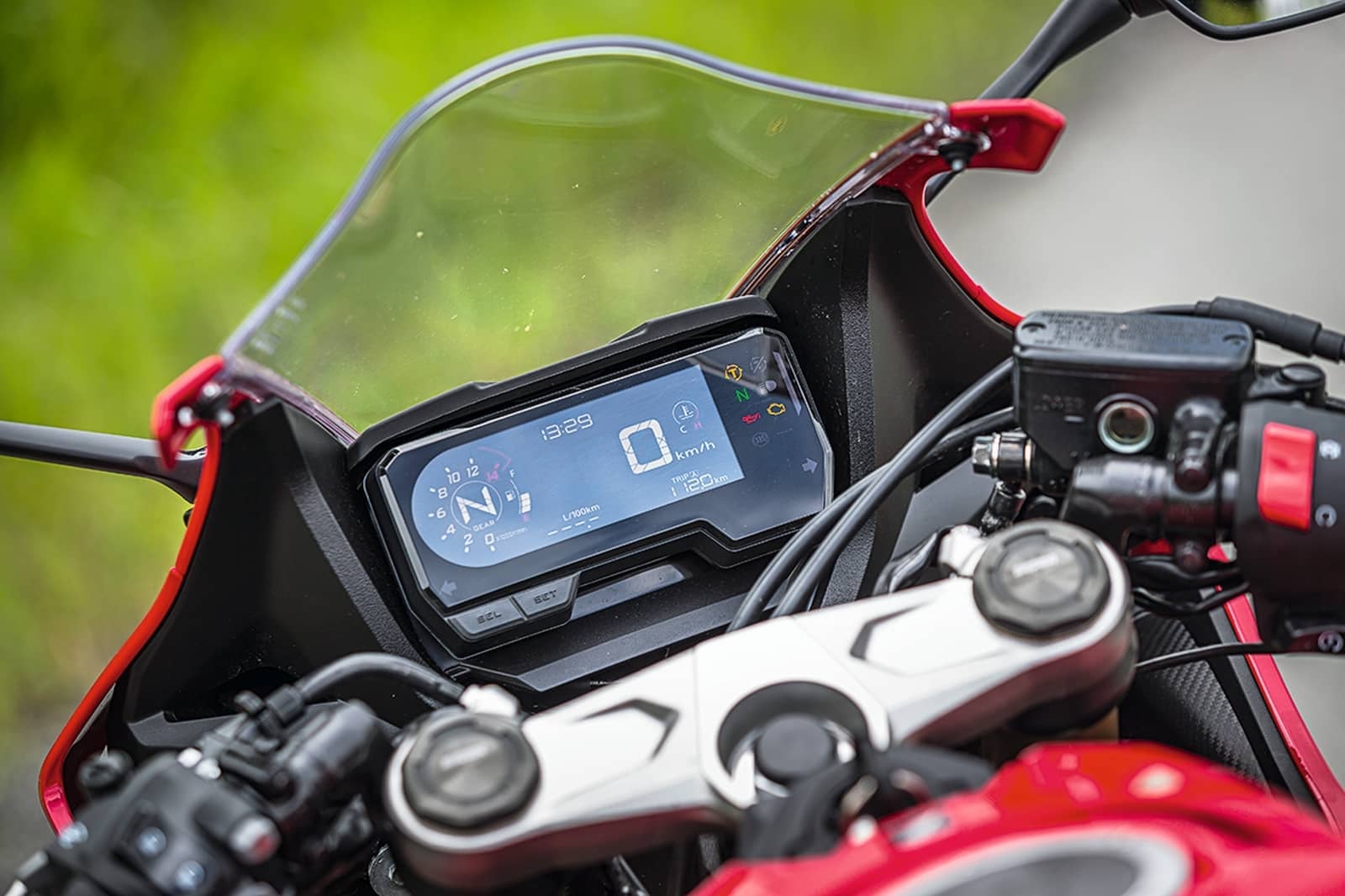 2019-10-aDMB2019_HondaCBR650R-6743.jpg