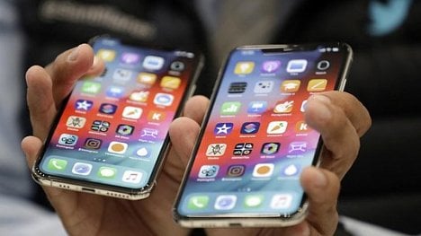 Náhledový obrázek - Apple představil nové iPhony. Nejdražší bude stát přes 40 tisíc korun