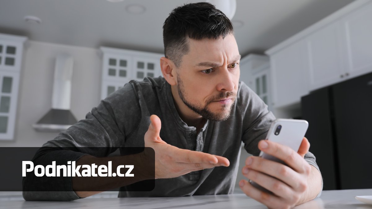 „Idiocie manažerismu.“ Češi na sítích nemilosrdně cupují předvolební marketing