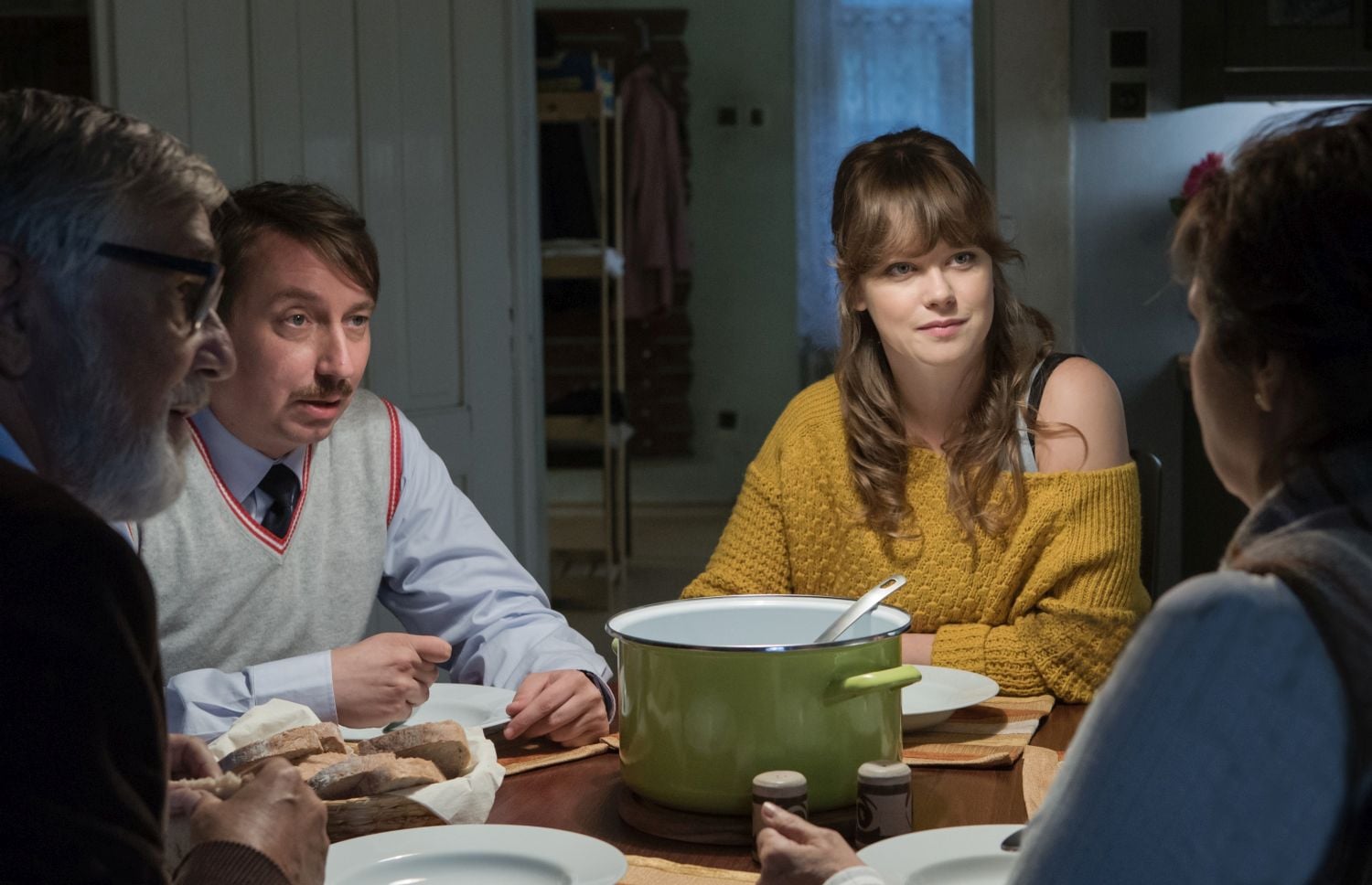 Jiří Bartoška, Robert Mikluš, Jenovefa Boková a Veronika Freimanová.