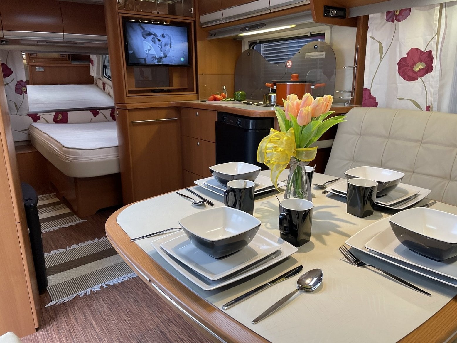 Obytné vozy a karavany jsou hitem. Takové si můžete půjčit