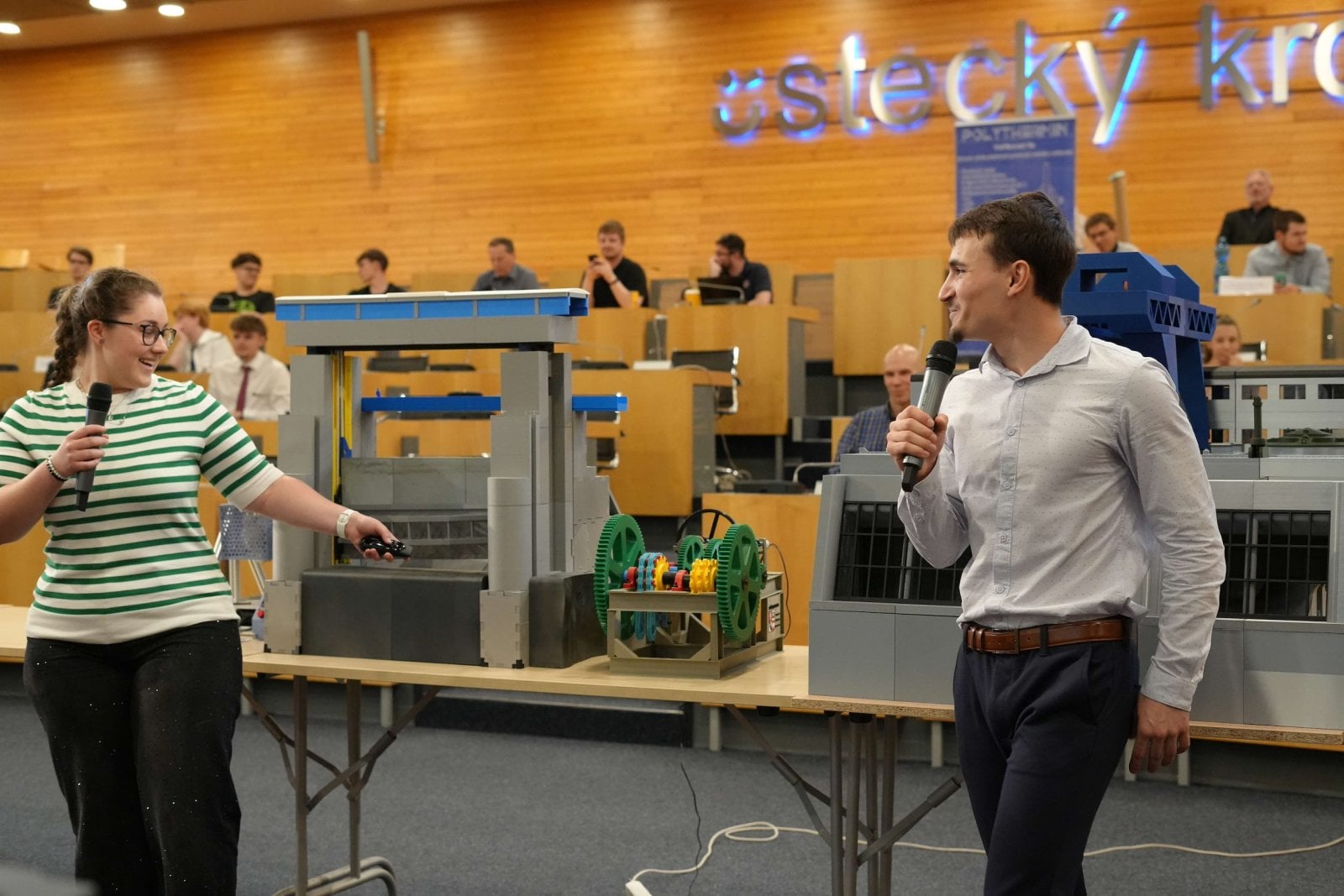 Týmy s výtvory v rámci soutěže Dobrá škola – Moderní škola 4.0