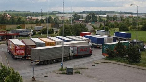 Náhledový obrázek - Pesimističtí vývozci. Tři čtvrtiny exportérů čekají, že Česko spadne do dvou let do recese