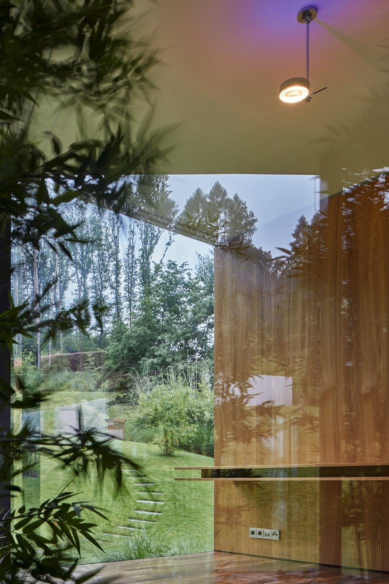 2021-09-petrjanda-brainwork-lazy-house-boysplaynice-42-scaled.jp