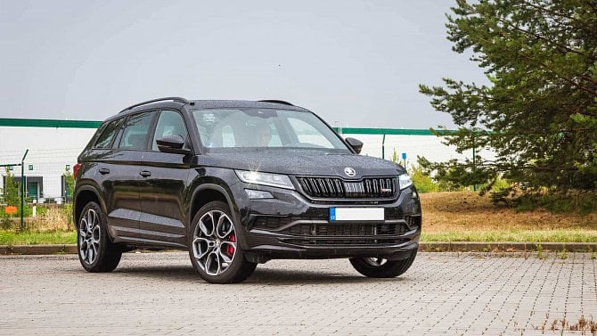 Jak zrychluje Škoda Kodiaq RS upravená na 290 koní? Máme přesné srovnání nejen se sériovou verzí