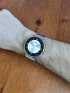 Na ruce vypadají nové Watch GT 4 (41 mm) dobře