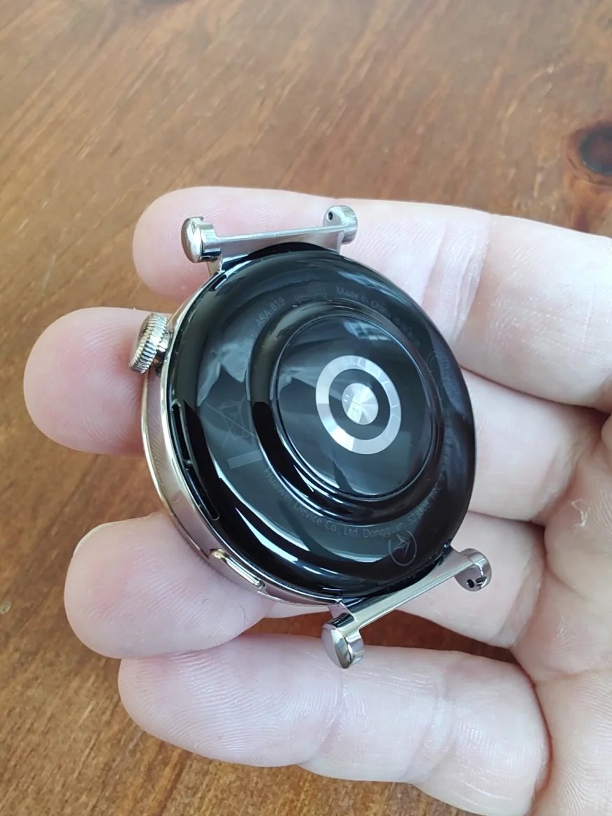 Spodní polymerová základna s vylepšeným TrueSeen 5.5+ senzorem