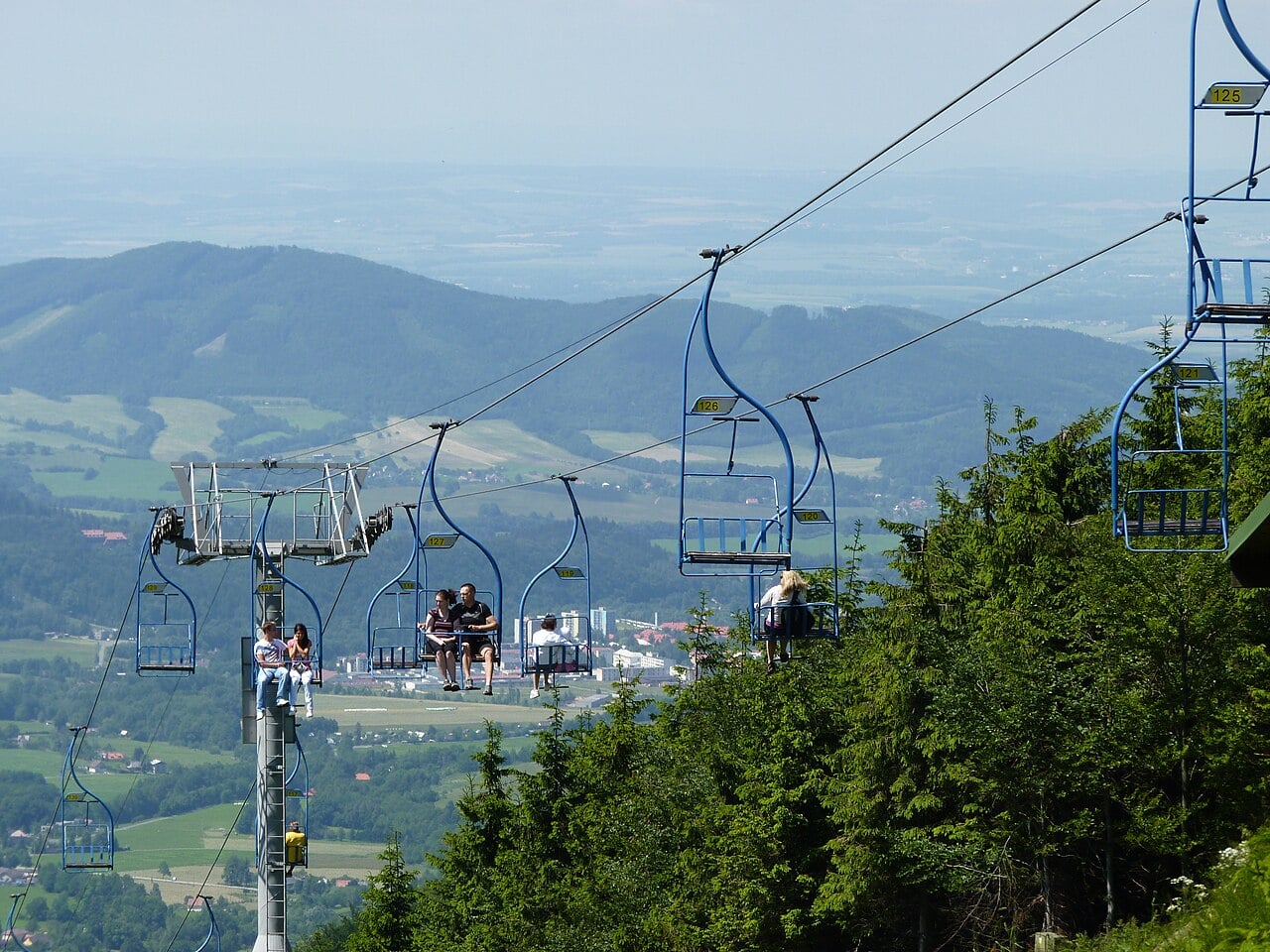 Lanovka na Pustevny na snímku z roku 2010.