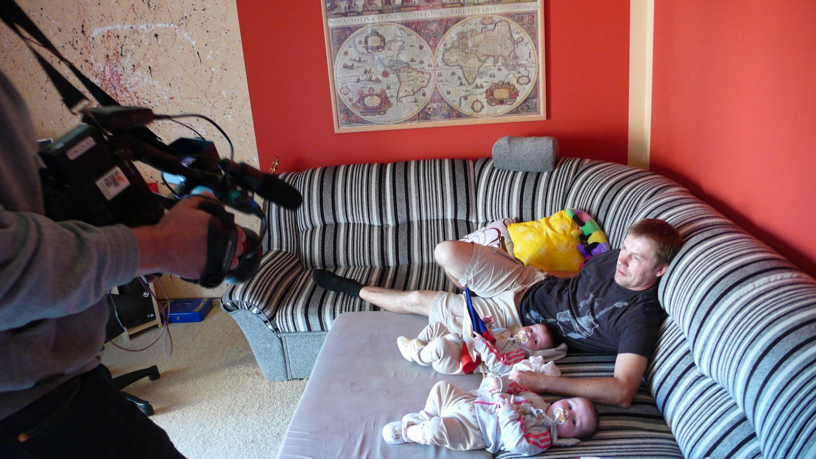 Táta na plný úvazek na obrazovce televize Prima