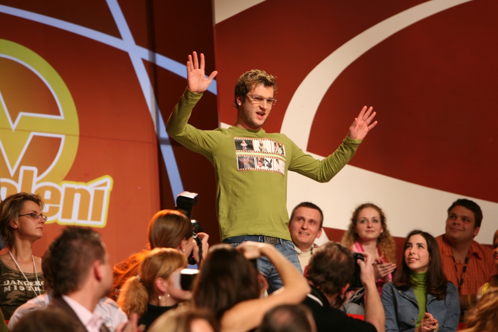 VyVolené bude opět moderovat Tereza Pergnerová a Libor Bouček