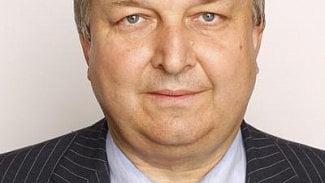 Náhledový obrázek - Jaroslav Krákora: Poslanec Šťastný nepřesně informuje veřejnost, e cigareta je cestou k eliminaci brutálních důsledků kouření tabáku