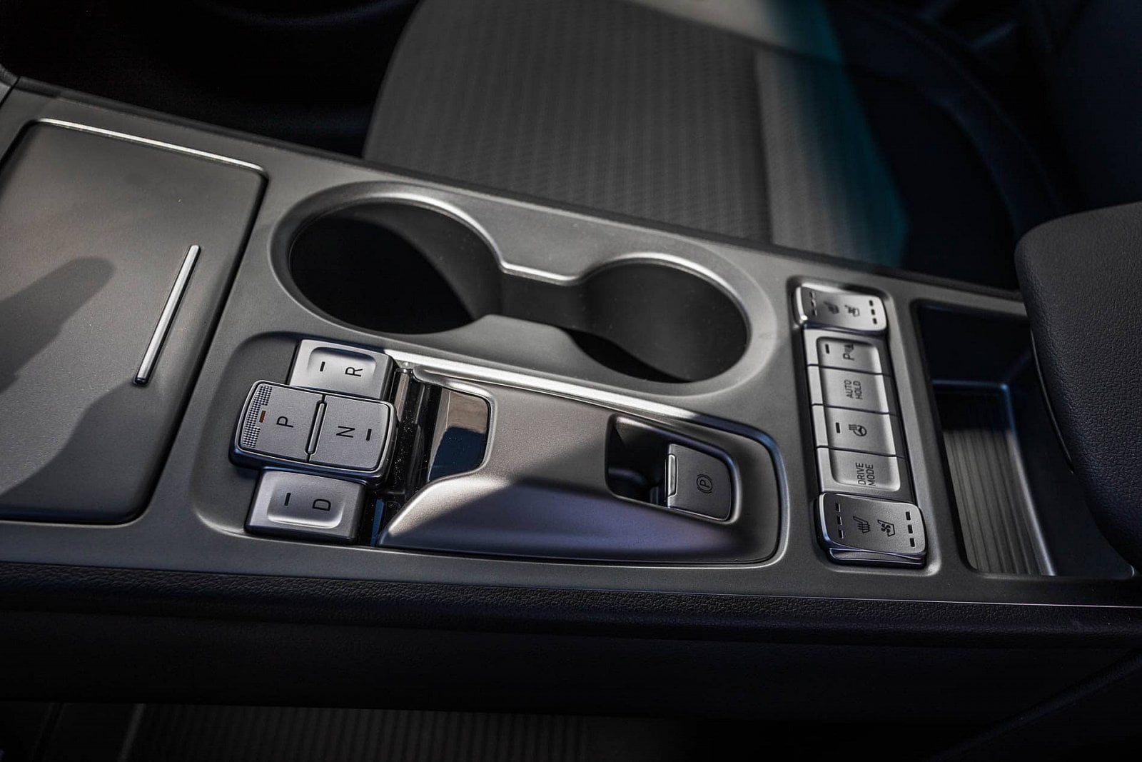 2020-09-aDMB2020_Hyundai-Kona-EV-3549.jpg