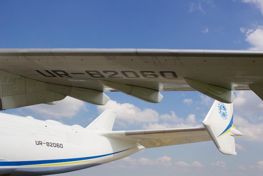 2017-12-antonov-an-225-mrija-v-praze-1.jpg