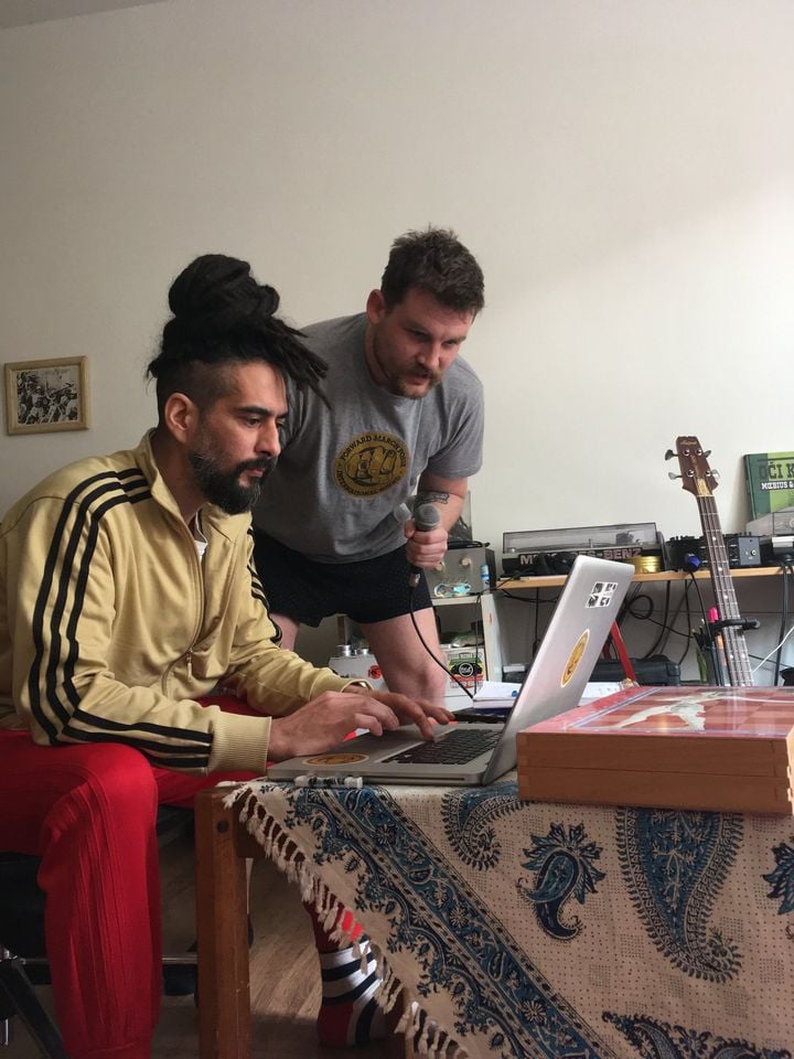 Domácí technika moderátorů Radia 1