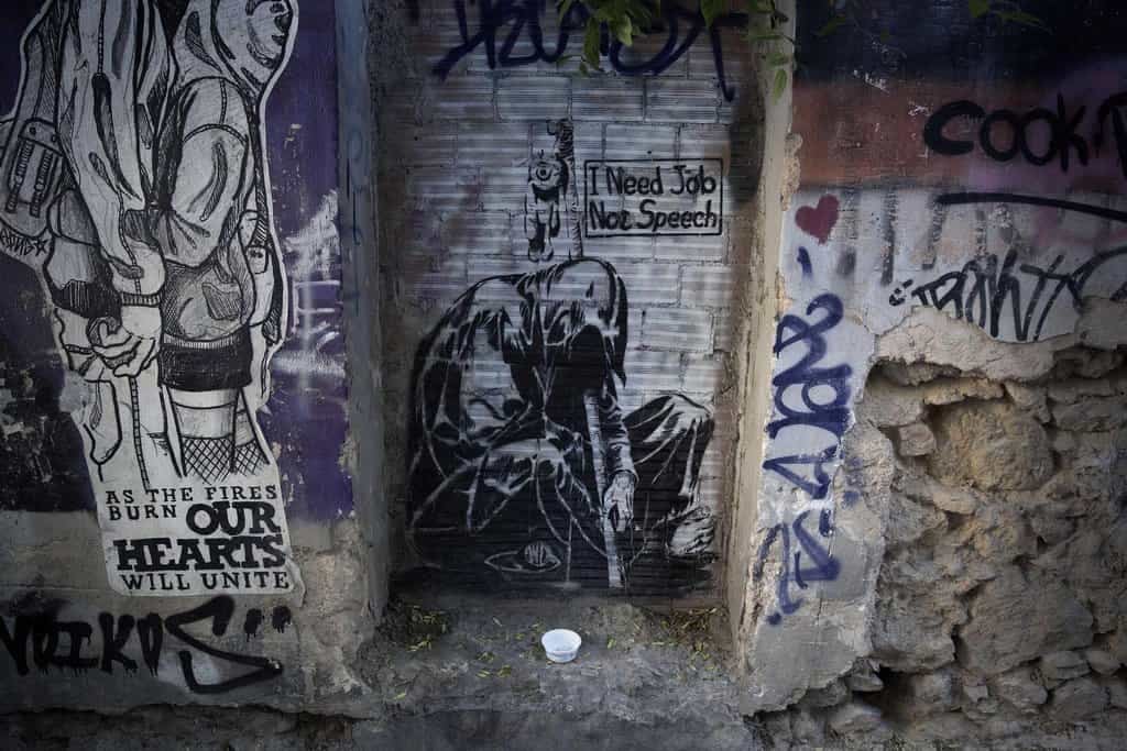 2016-09-krize-pronikla-do-graffiti-na-atc3a9nskc3bdch-zdech-4.jp