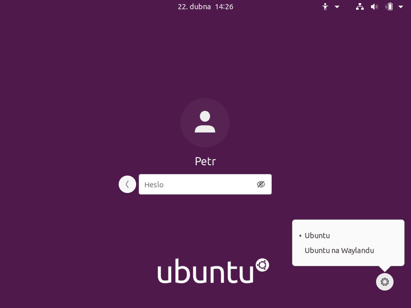 Během přihlášení je možné zvolit desktop.