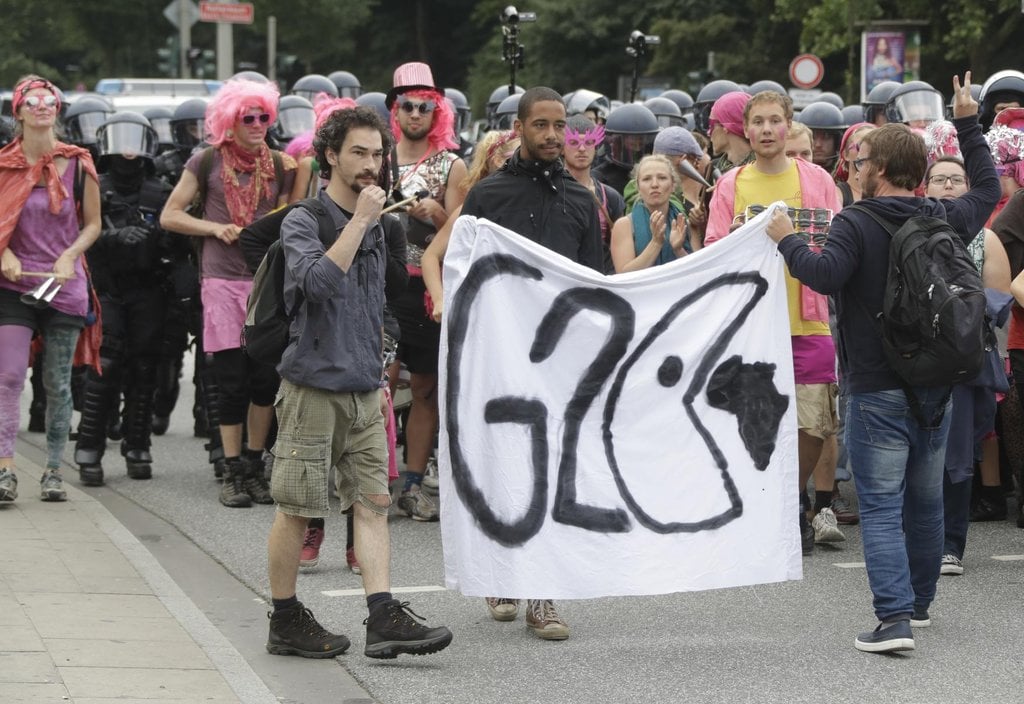 2014-06-protesty-proti-summitu-g20-3.jpg