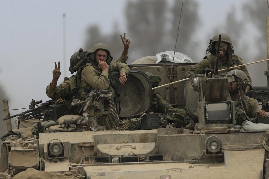 2011-03-v-izraeli-a-v-pc3a1smu-gazy-utichly-zbranc49b-pc599c3adm