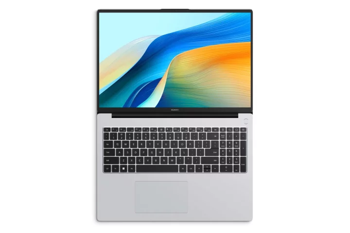 Huawei MateBook D16 (2024) silver