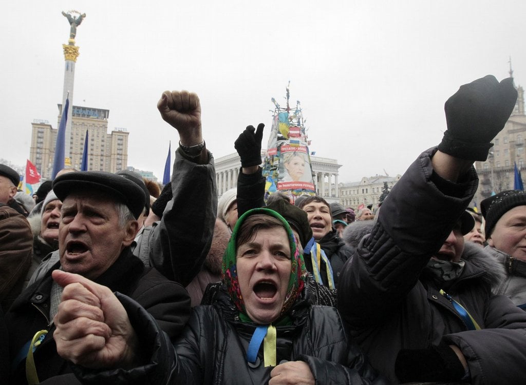 2014-01-nepokoje-v-kyjevc49b-trvajc3ad-tc3a9mc49bc599-tc599i-mc4