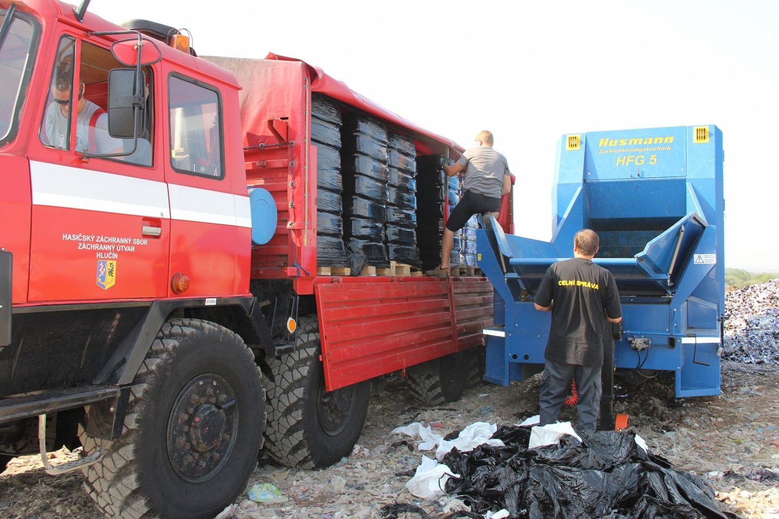 Likvidace padělků, cigaret a alkoholu