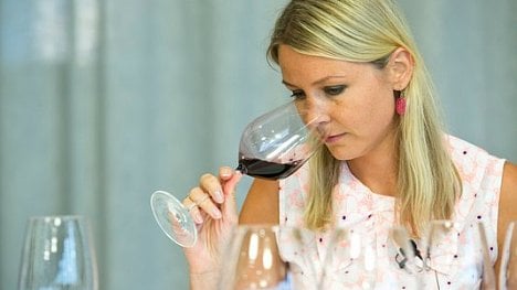 Náhledový obrázek - Ve světě nás berou jako pivní zemi, říká česká Master of Wine