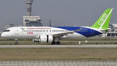 Náhledový obrázek - Čínský pokus o rozbití ,věčného‘ duopolu. Letoun Comac C919 zahájil komerční provoz, má konkurovat menším boeingům a airbusům