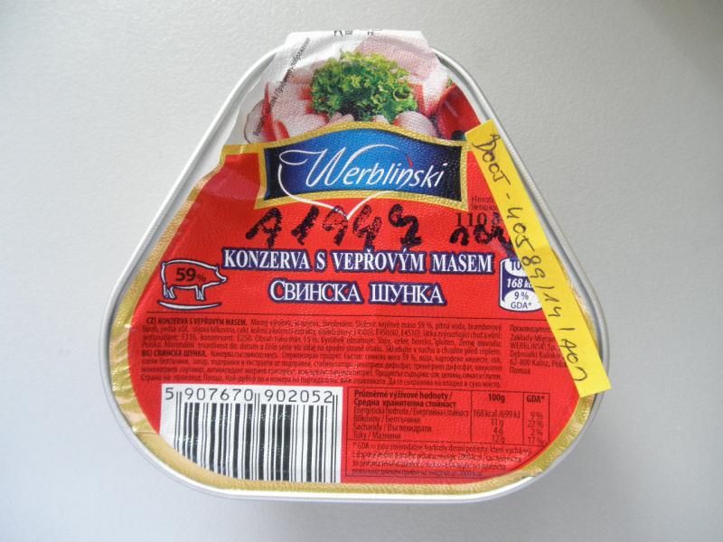 Vepřové maso (konzerva) obsahuje pouze 47,1 % masa namísto uváděných 59 %. Země výroby: Polsko. Místo kontroly: Kaufland, Sokolov