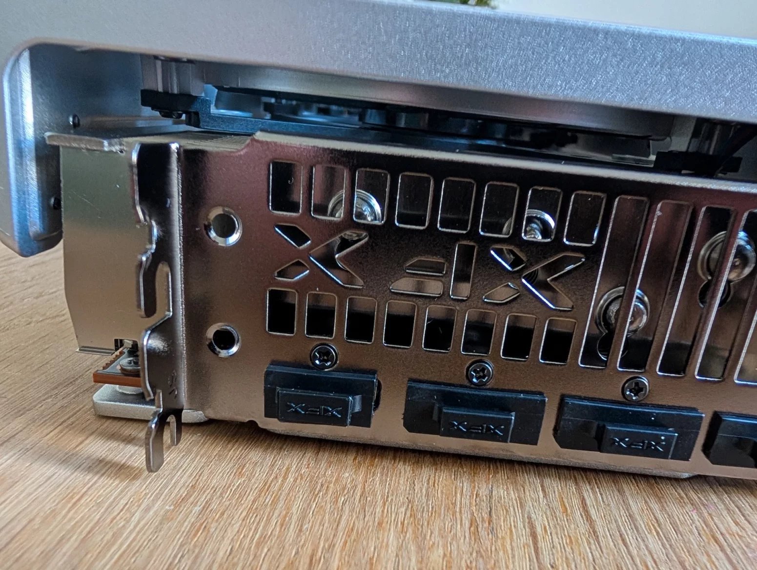 Grafická karta AMD Radeon RX 7900 XTX