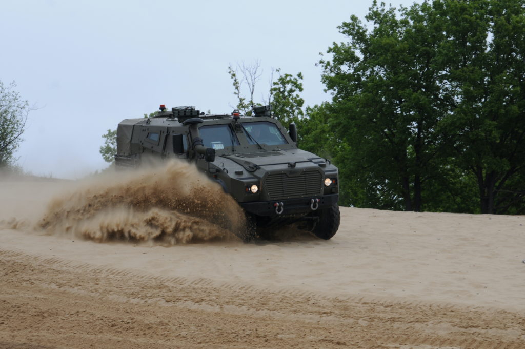 Gerlach 4x4 se měla ještě donedávna stát součástí slovenské armády. Bratislava ale nakonec tendr na dodávku 400 obrněnců kvůli jeho netransparentnosti zrušila. Zdroj: Zetor Defence