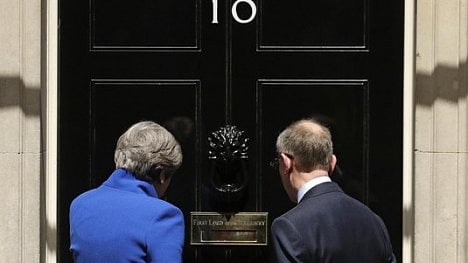 Náhledový obrázek - Brusel vzkazuje Britům - volby na jednání o brexitu nic nemění