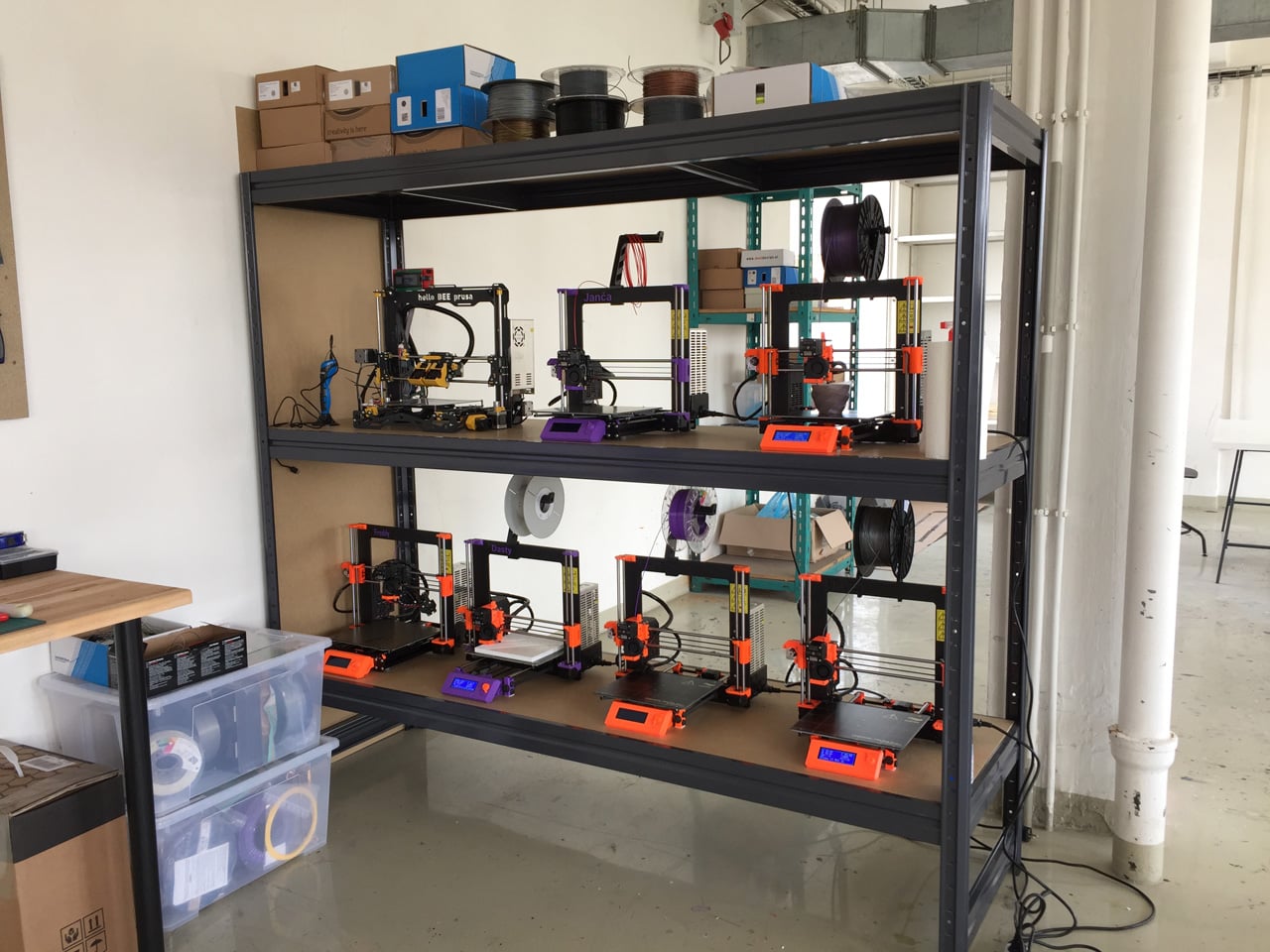 Makerspace FutLab, komunitní dílna v Praze
