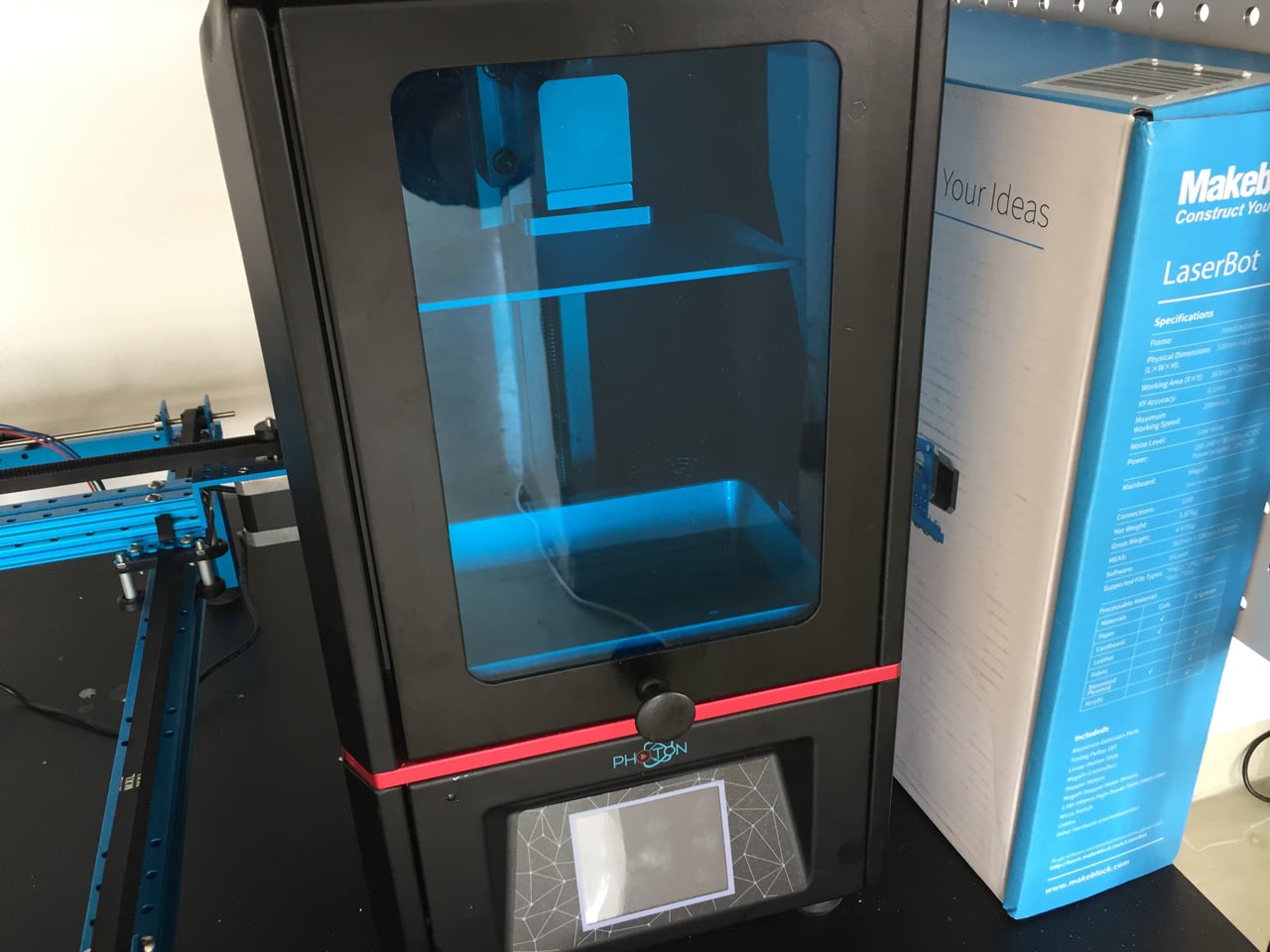 Makerspace FutLab, komunitní dílna v Praze