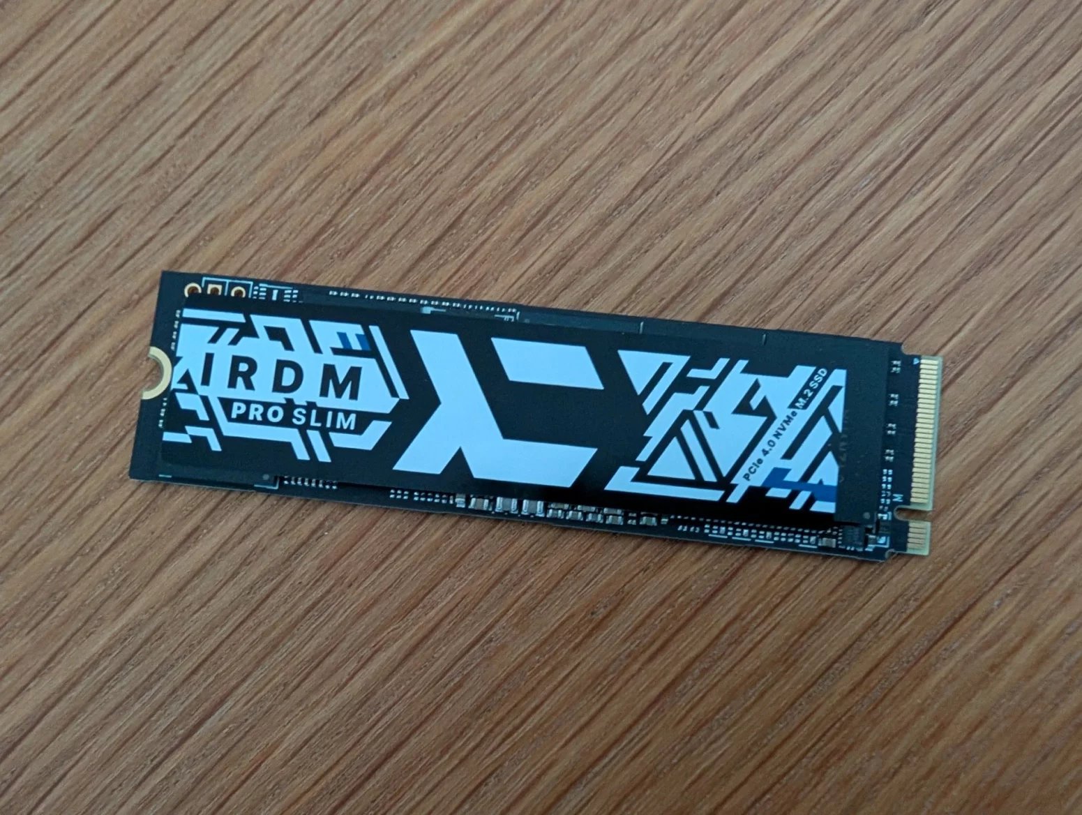 Polský SSD disk Goodram IRDM Pro Slim