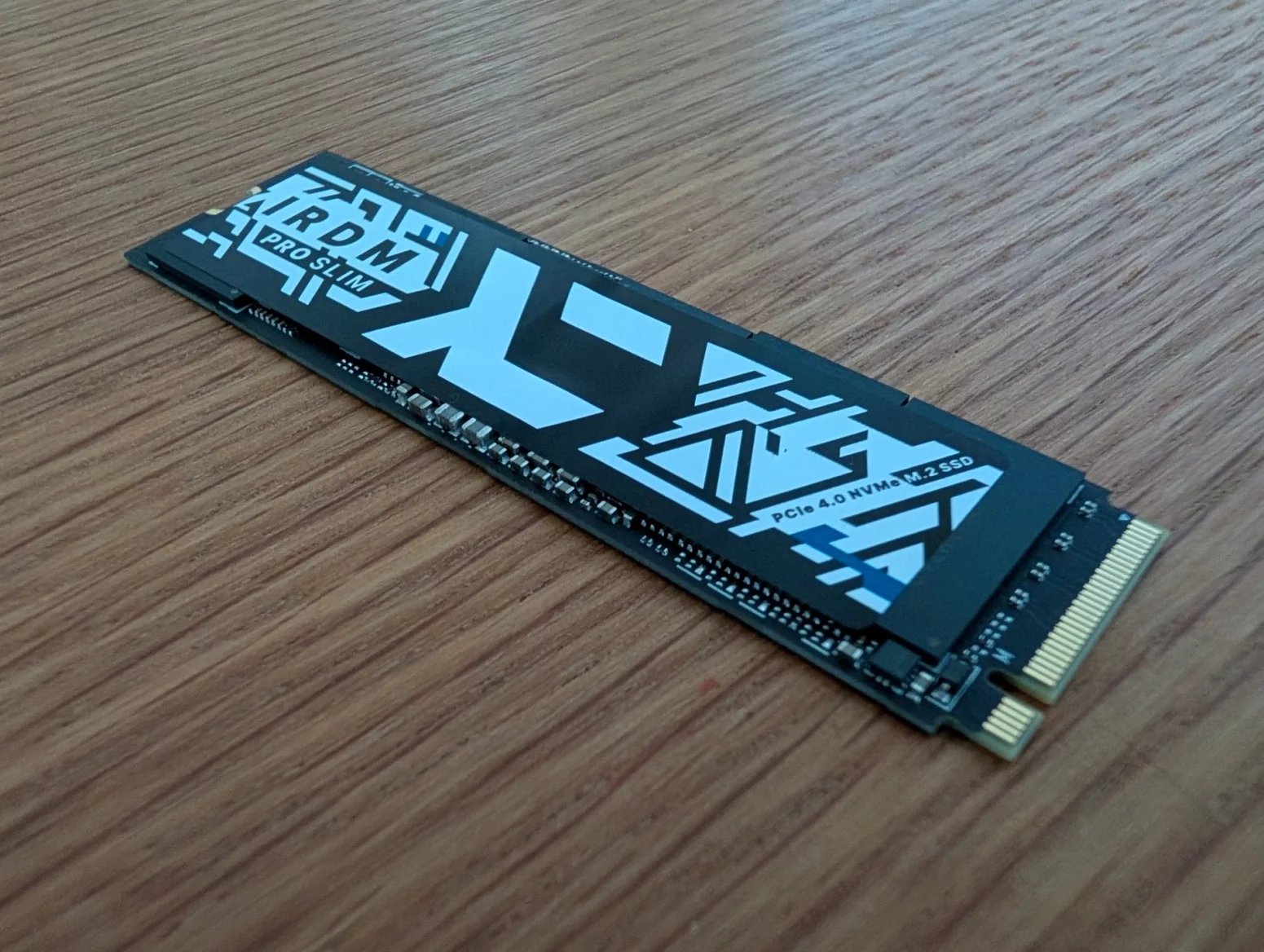 Polský SSD disk Goodram IRDM Pro Slim