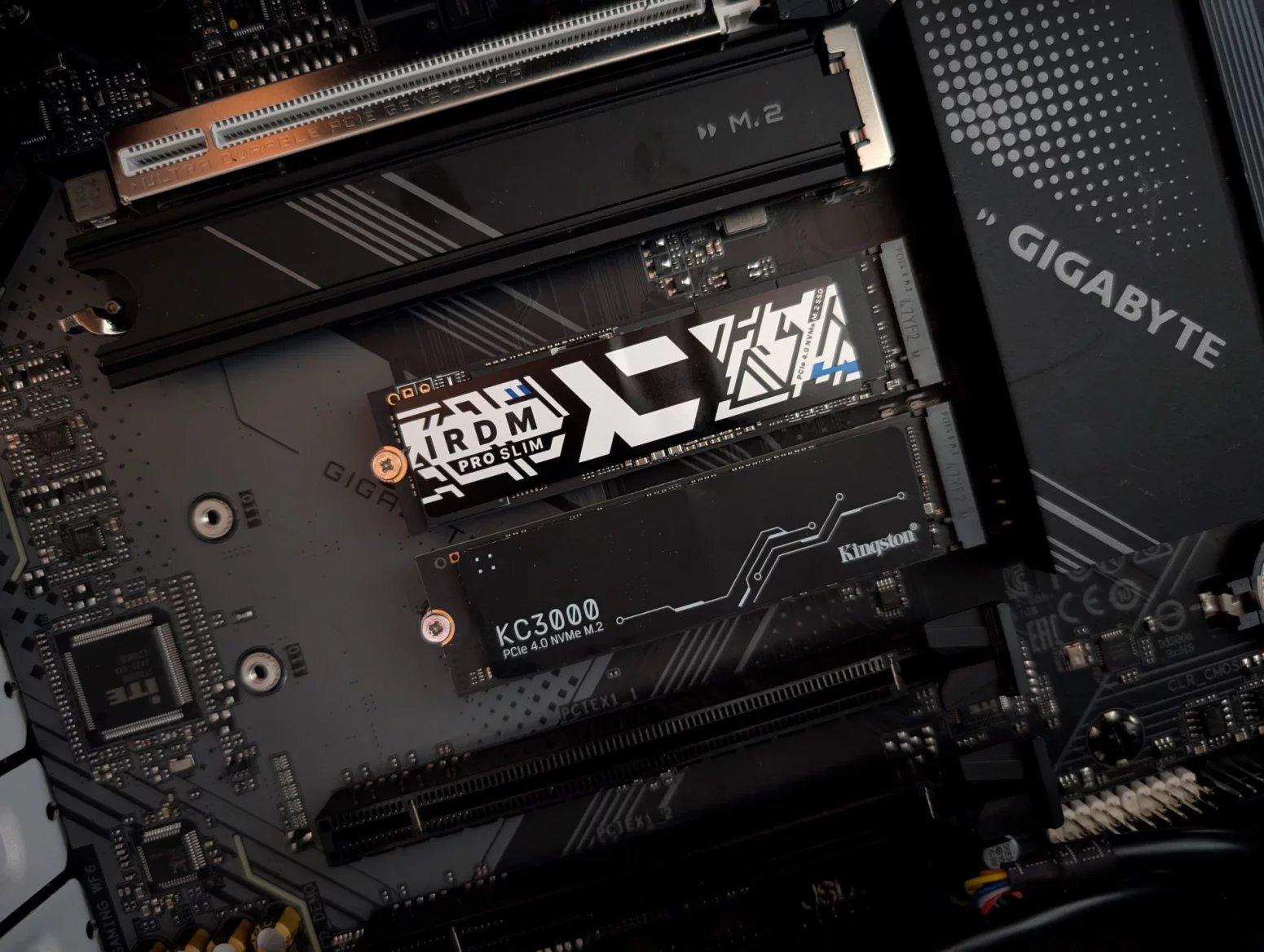 Polský SSD disk Goodram IRDM Pro Slim