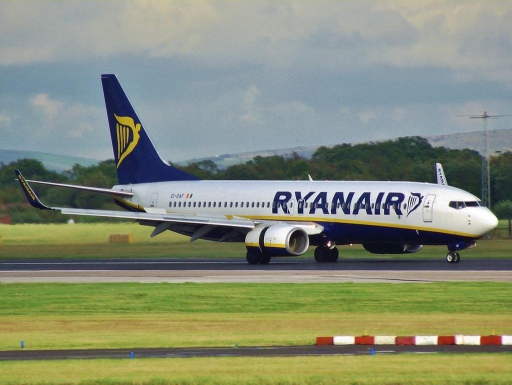 2014-05-ryanair-c48dtkarchivflickr-2.jpg