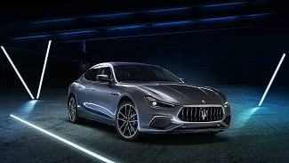 Náhledový obrázek - Nový Ghibli Hybrid: první elektrifikovaný vůz  v historii Maserati